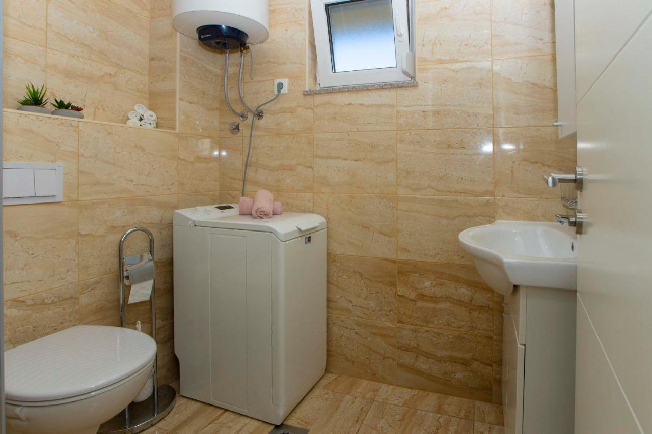 Apartment Lauc Makarska Buitenkant foto