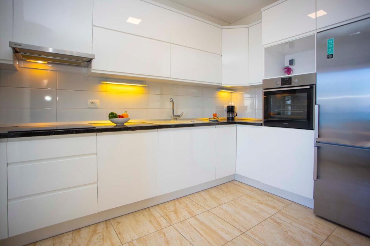 Apartment Lauc Makarska Buitenkant foto