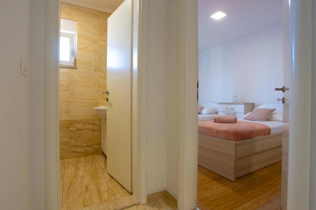 Apartment Lauc Makarska Buitenkant foto